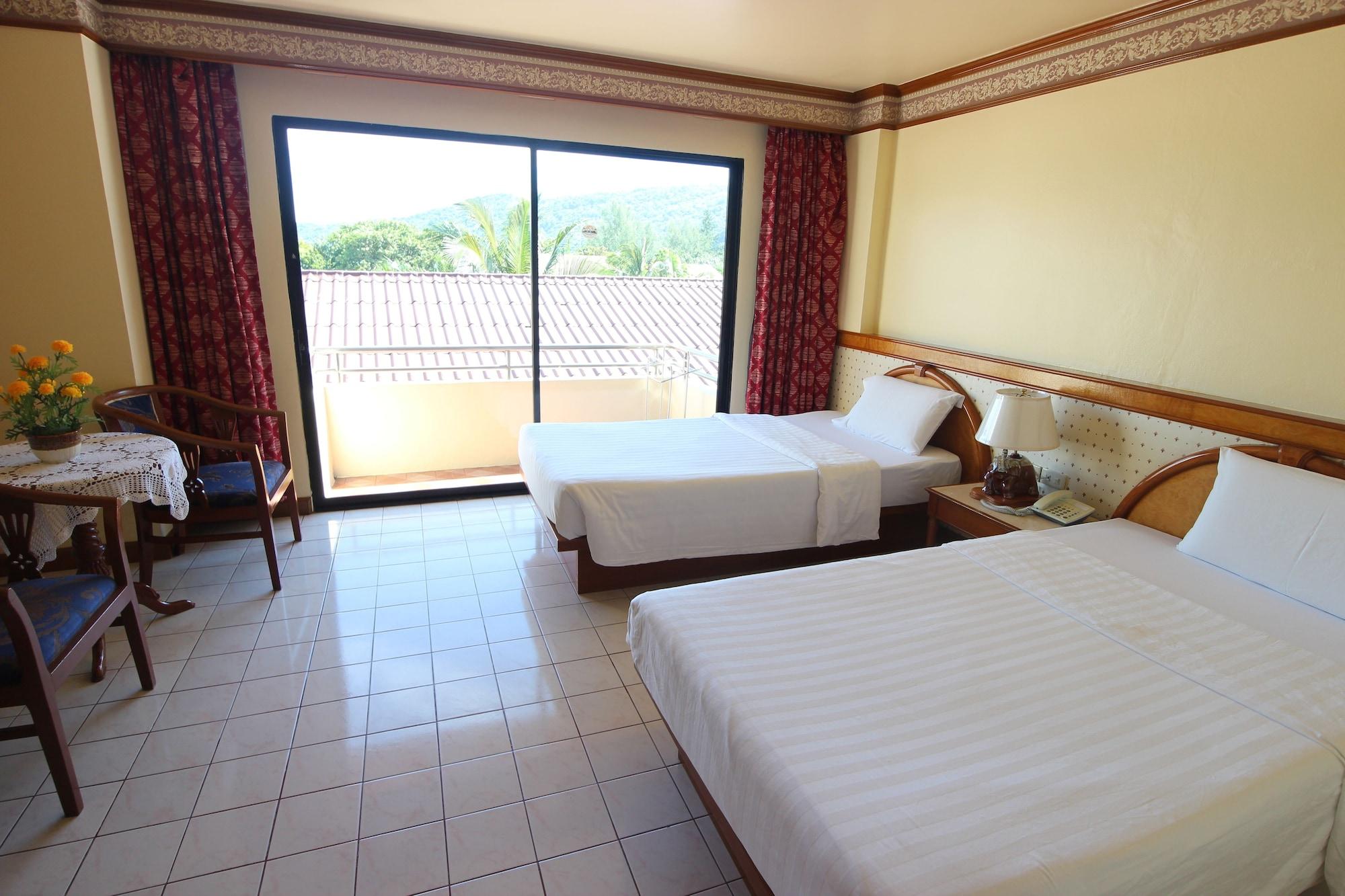 Phi Phi Hotel Extérieur photo