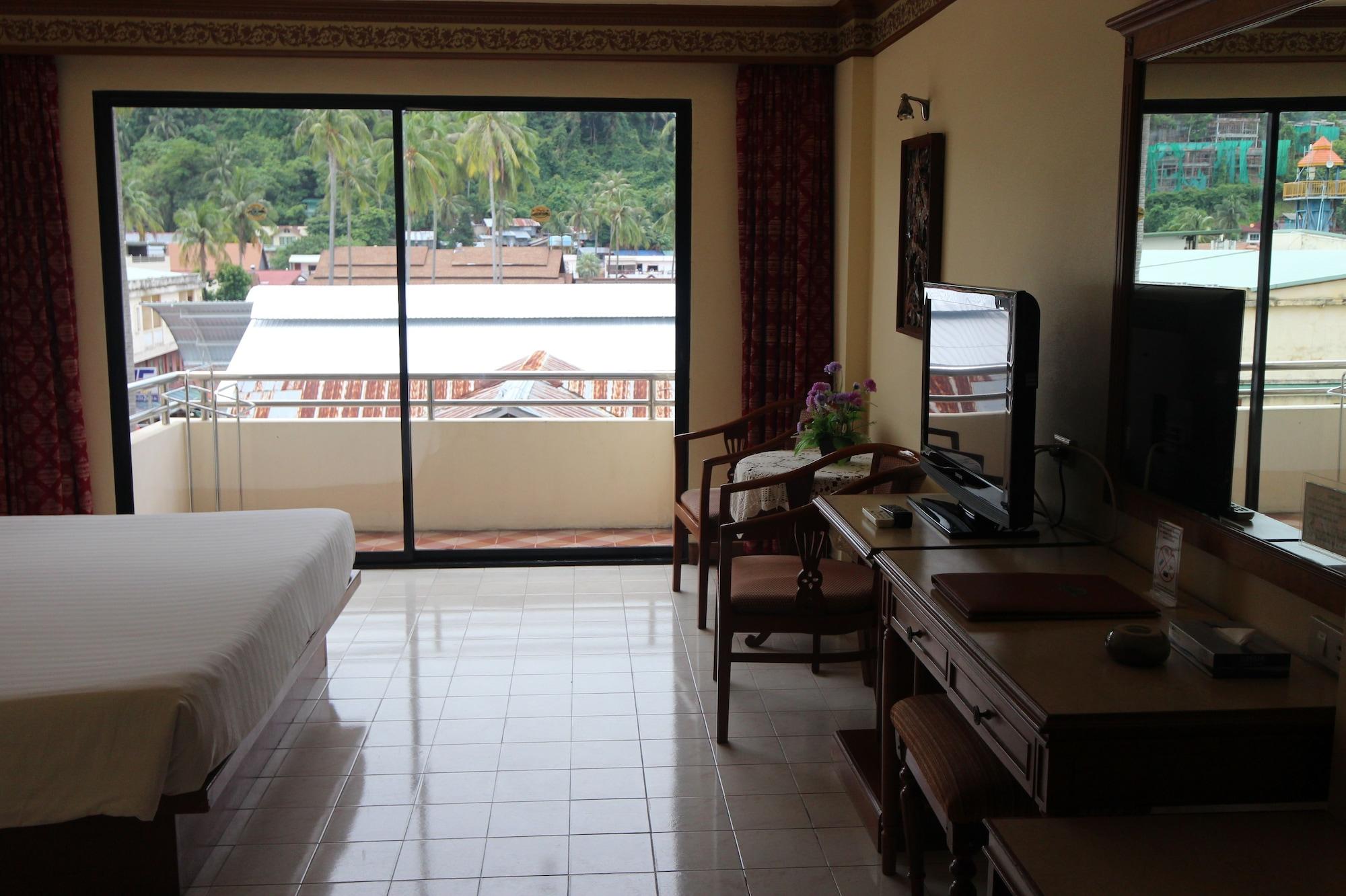 Phi Phi Hotel Extérieur photo