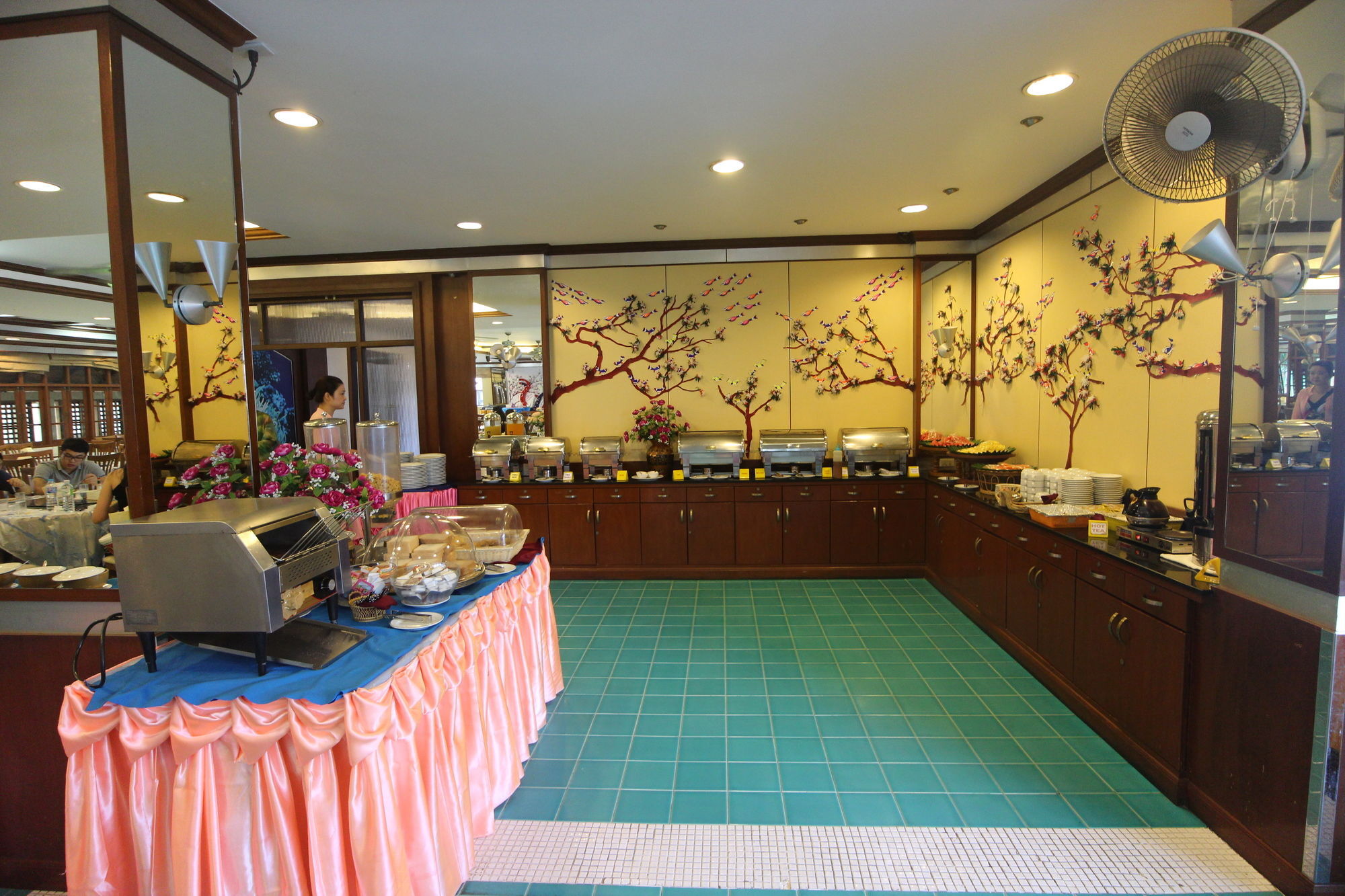 Phi Phi Hotel Extérieur photo