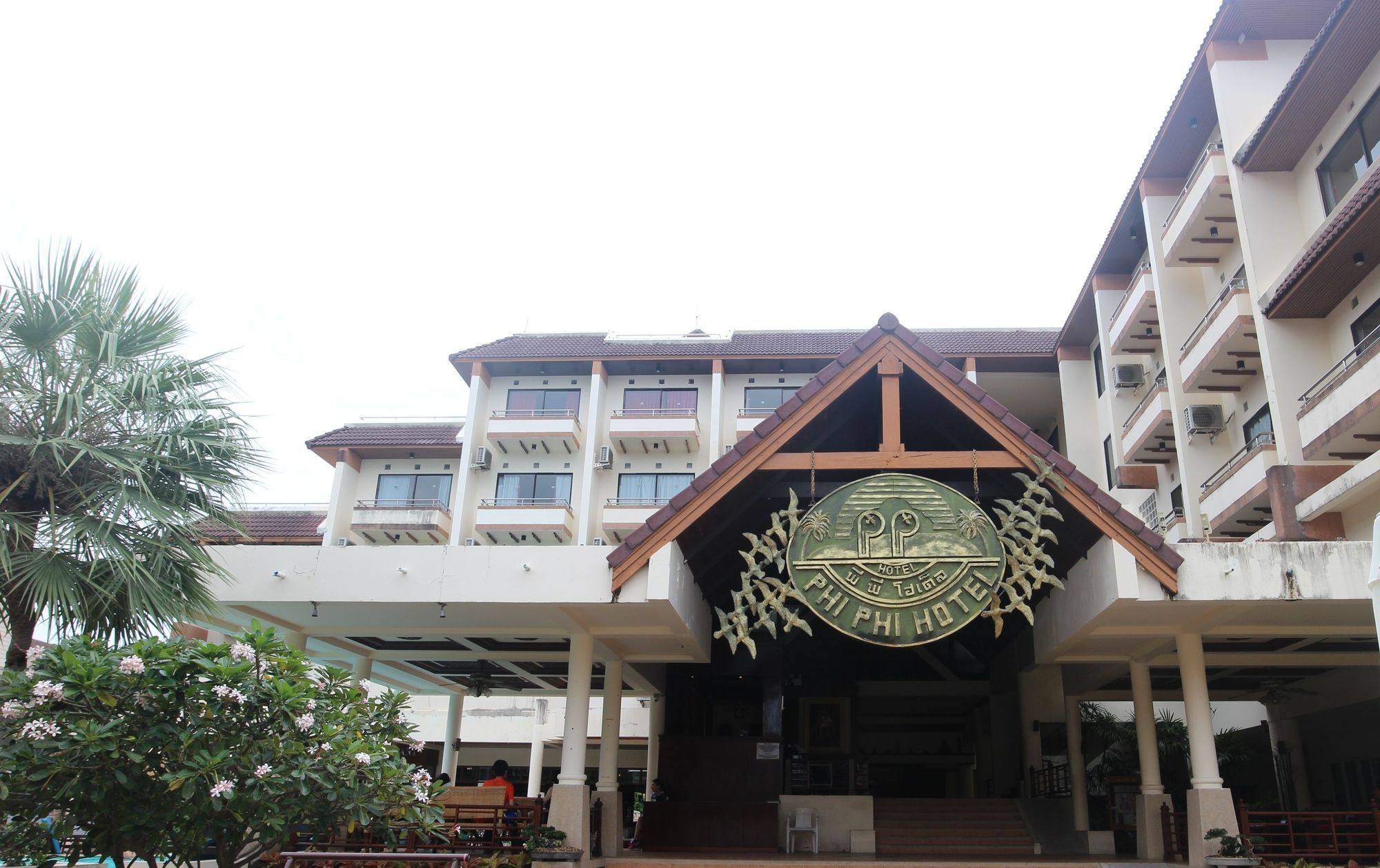 Phi Phi Hotel Extérieur photo